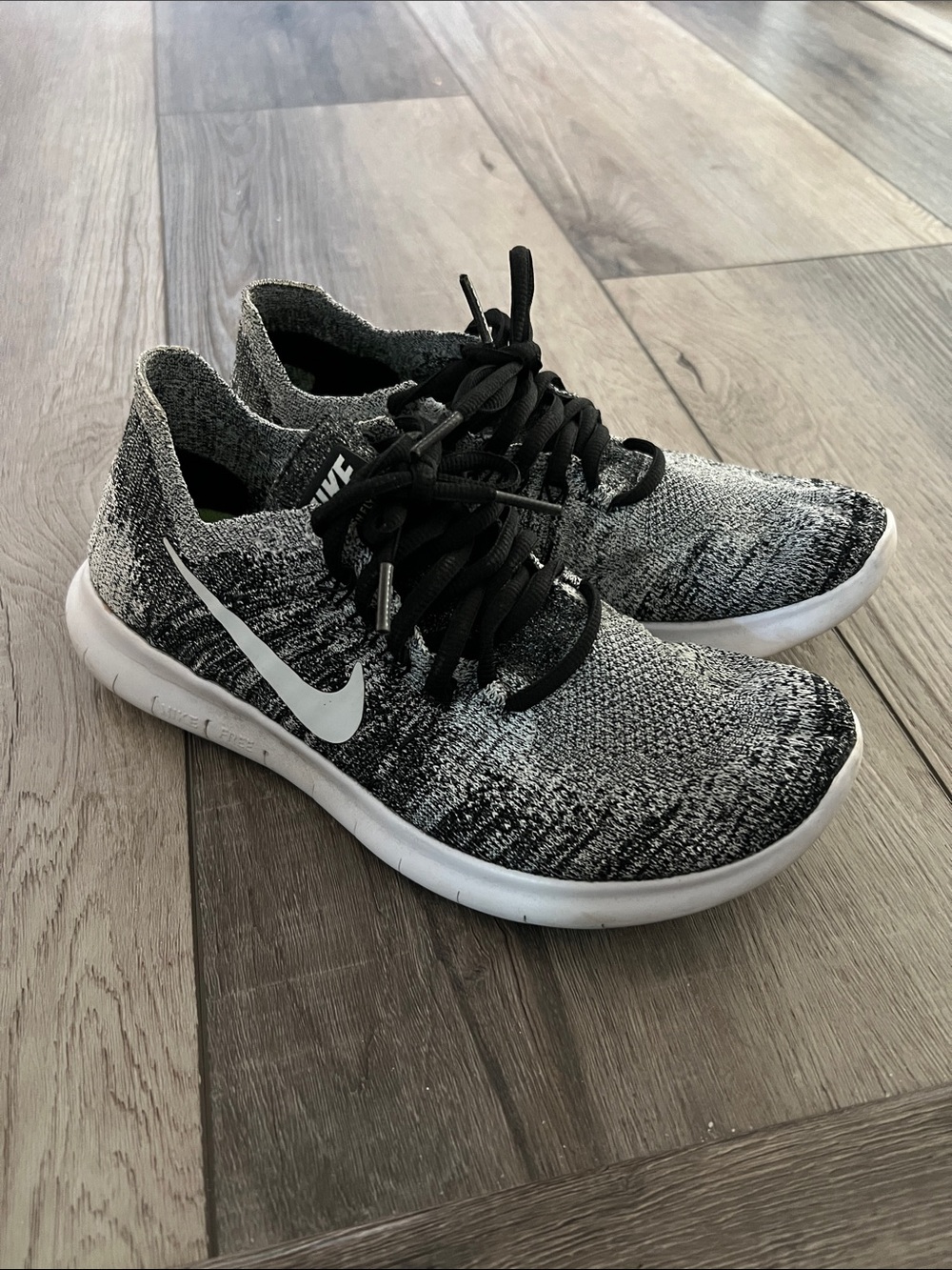 Nike Grey & Black Knit Running Sneakers with White Swoosh
